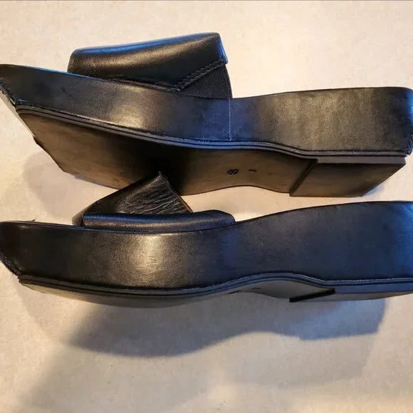 Vintage Black Leather Sandals - Size 7 - Nine & Company - Picture 2 of 5